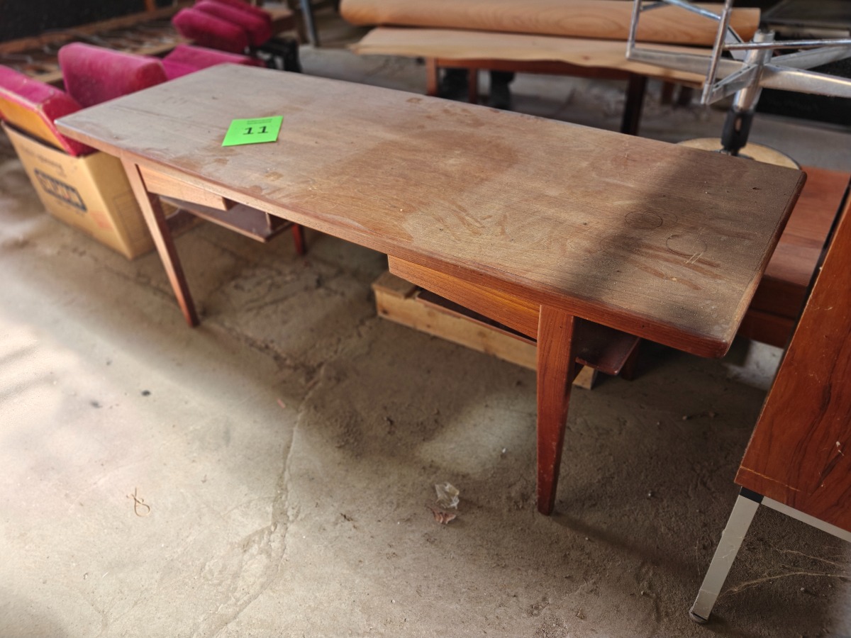Sofabord af teak