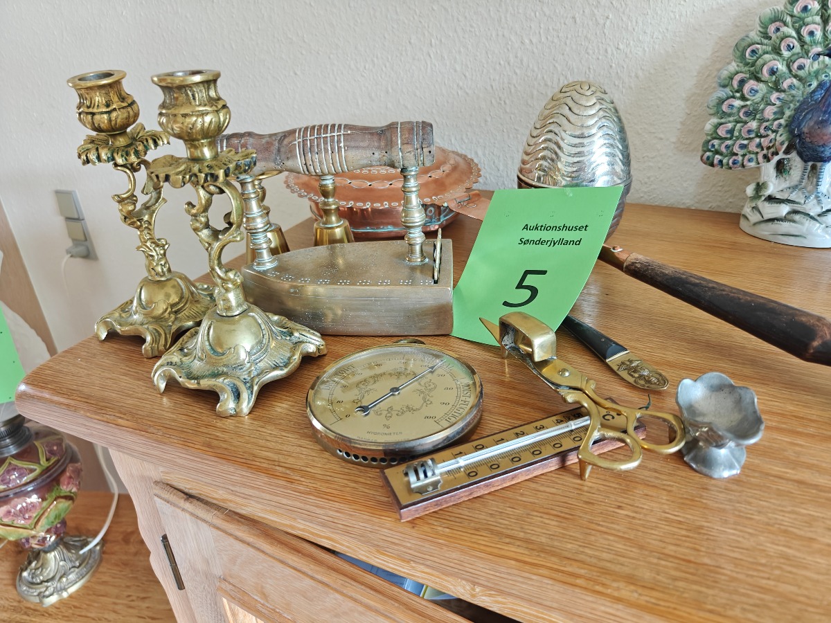 Diverse messing og kobber varer (12)