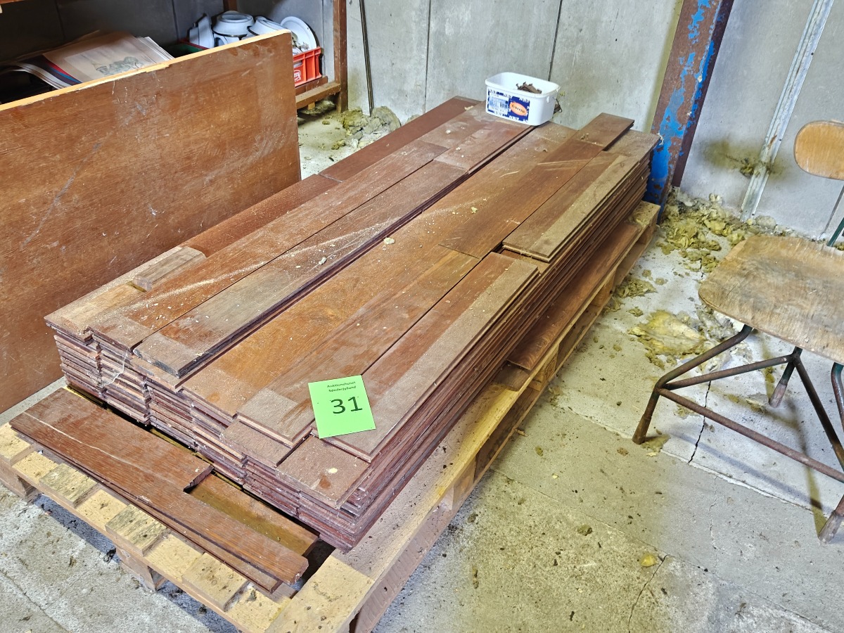 Massive mahogniplanker til gulvlægning 10-12 m2