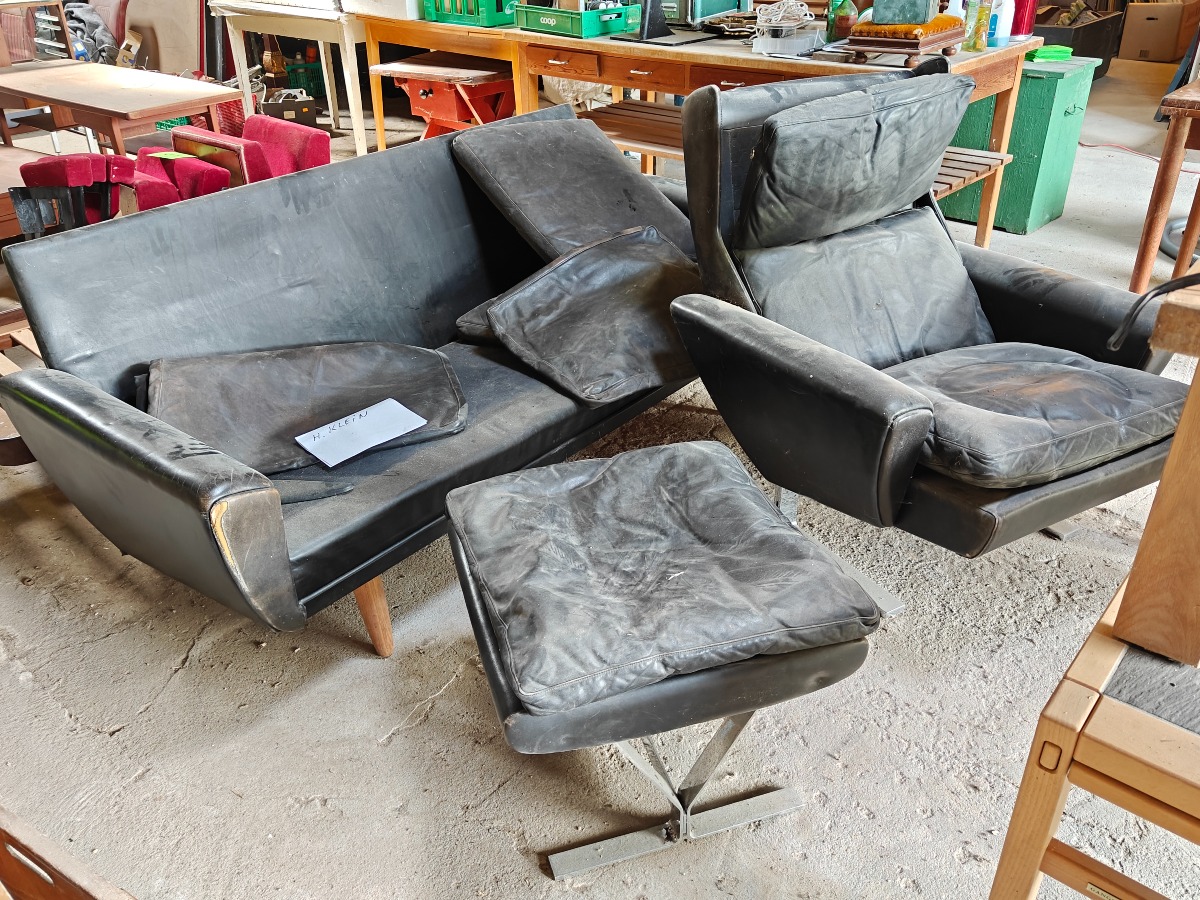 Georg Thams 3 pers. sofa og hvilestol med fodskammel