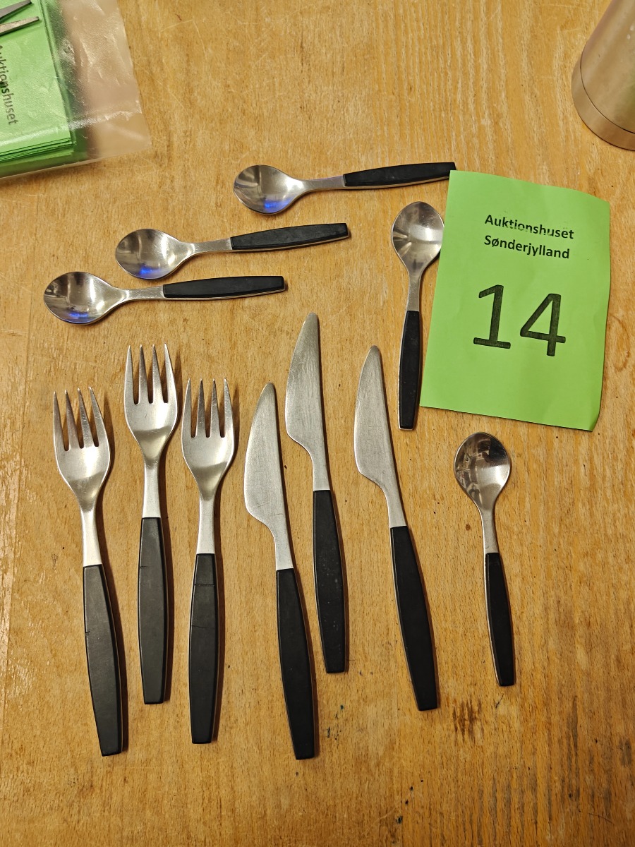 Henning Koppel for Georg Jensen Strata bestikdele