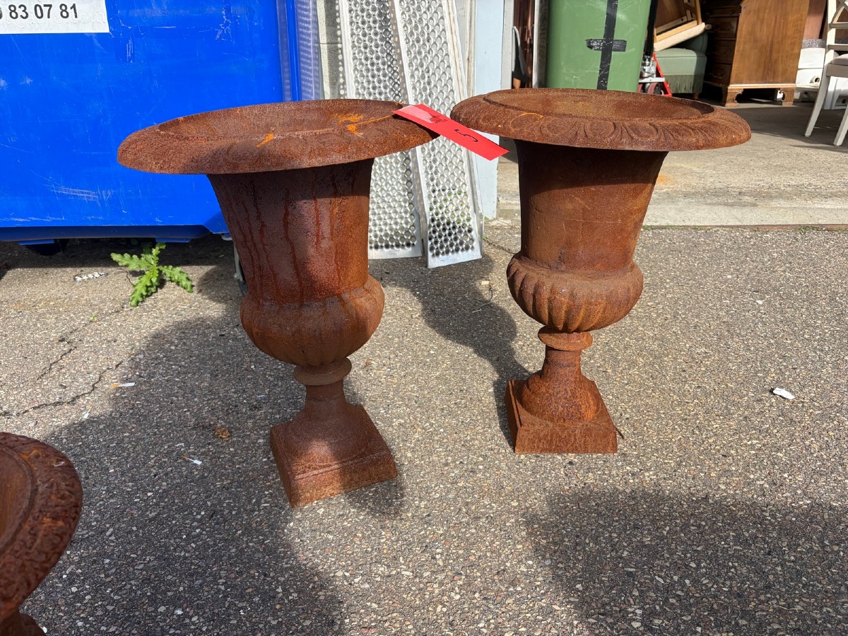 Franske støbejerns krukker (2)