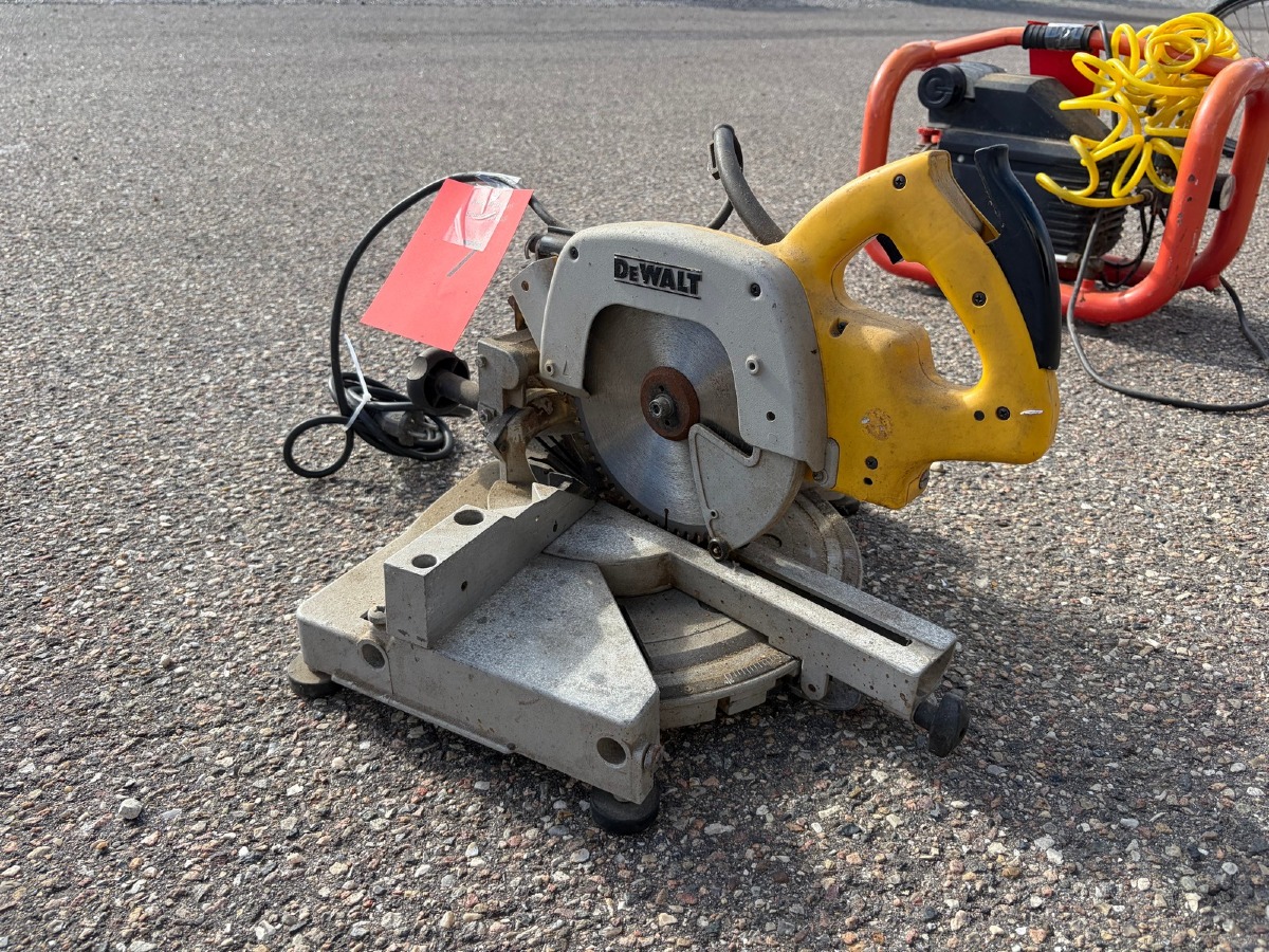 DeWalt kap-/geringssav