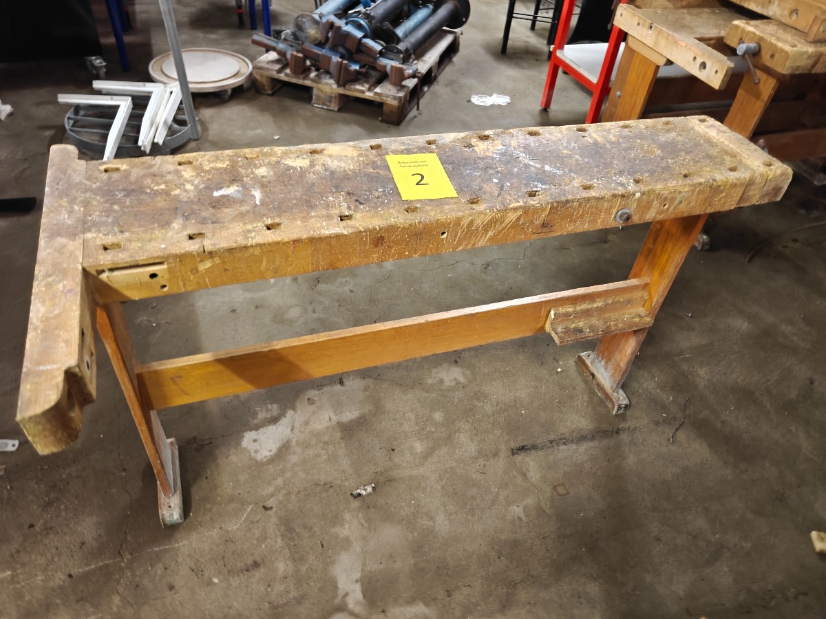 Høvlebænk / sløjdbord  L 140 x H 80 cm