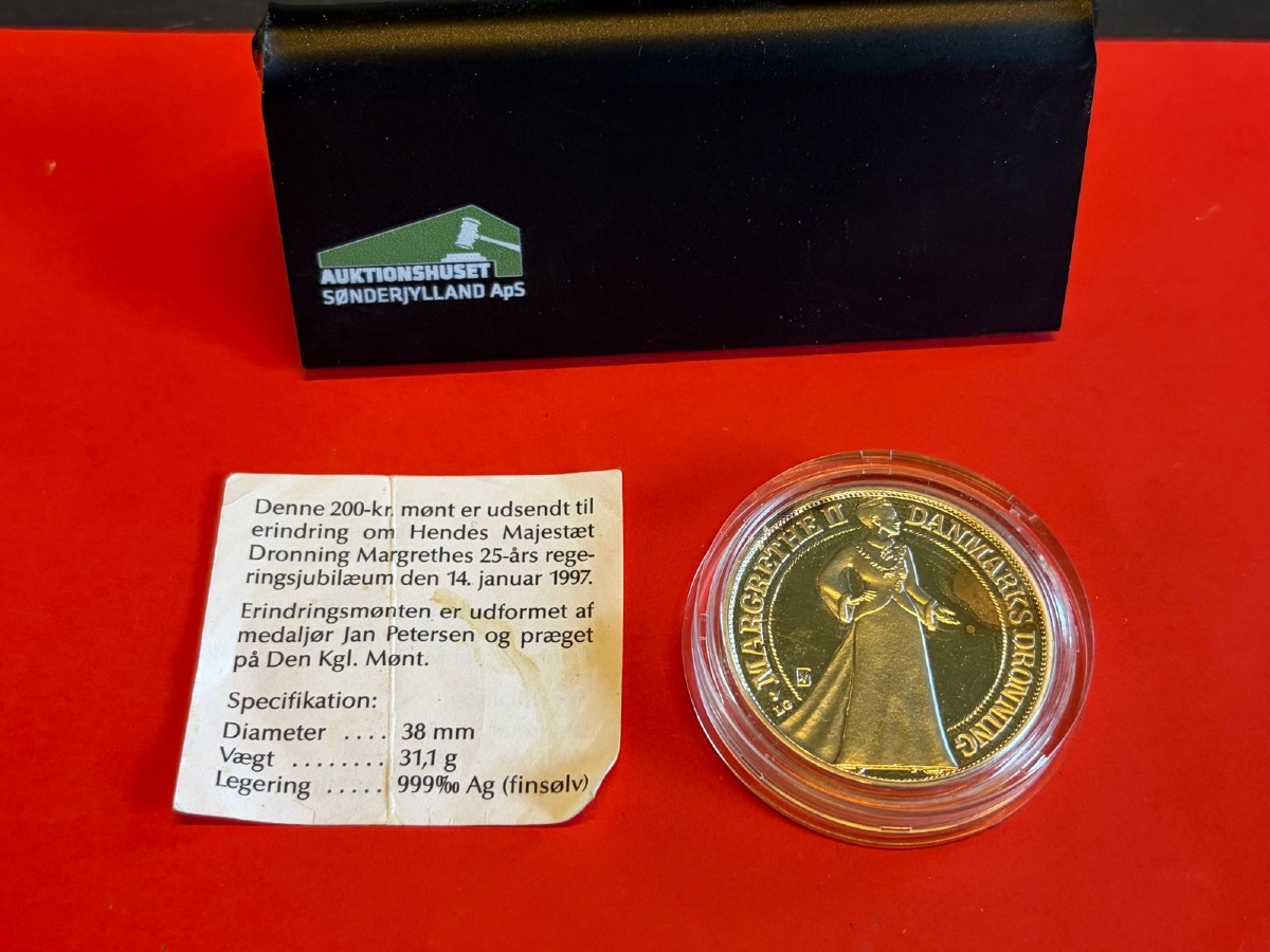 200 kroner 1997 – Dronning Margrethes 25-års regeringsjubilæum – 31,1 g finsølv (999‰) med dokumentation