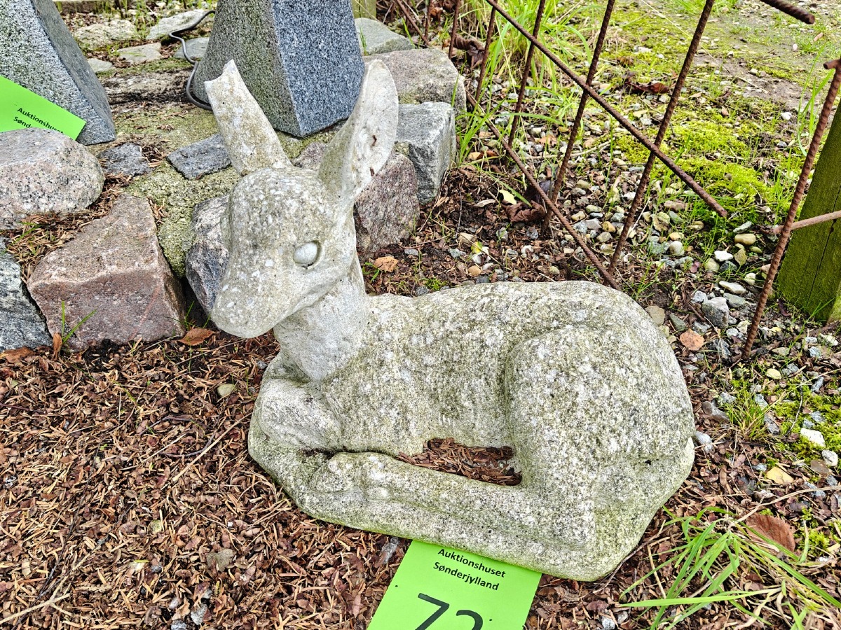 Kid af knust, støbt marmor