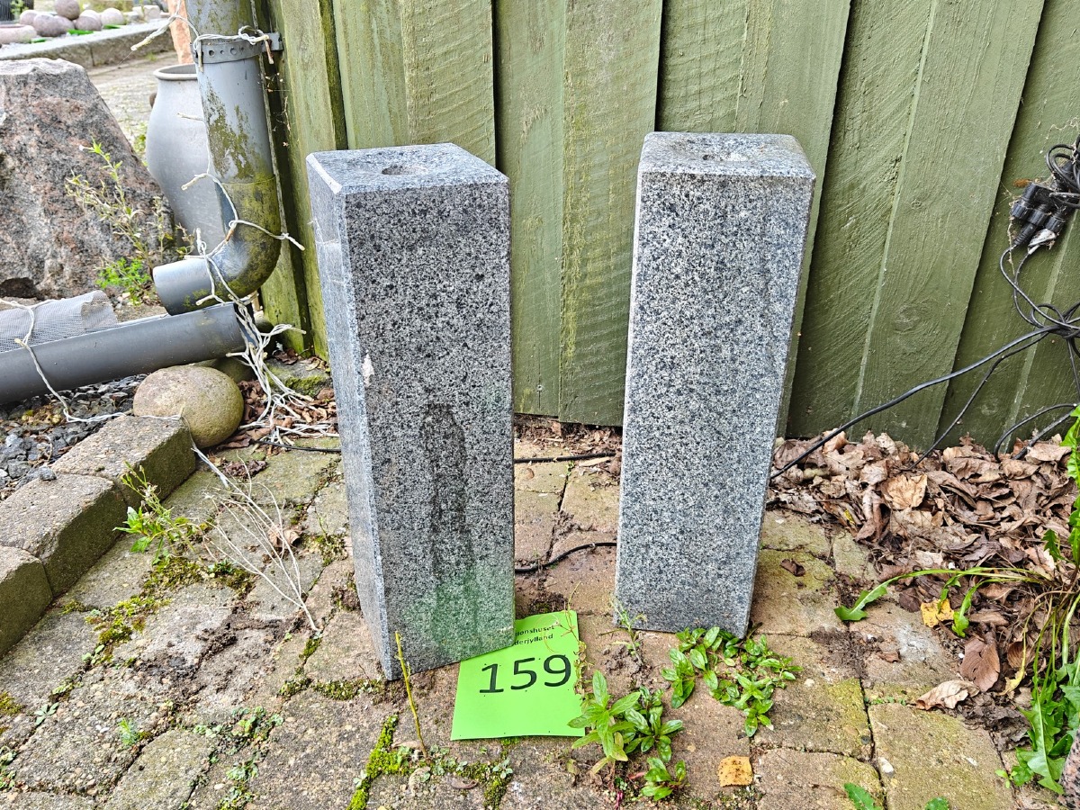 Par søjleformede vandsten 