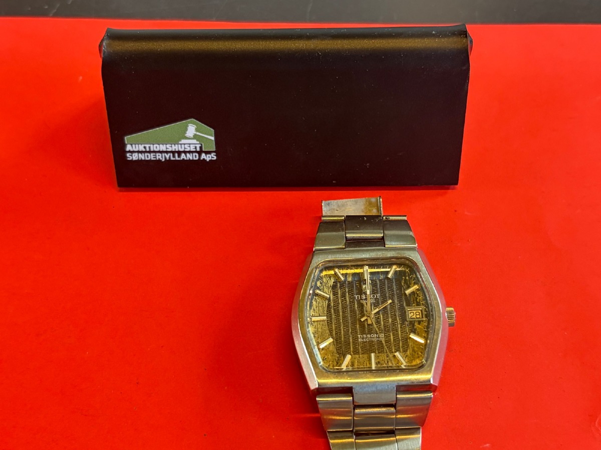 Tissot Tissonic Electronic armbåndsur i stål med dato
