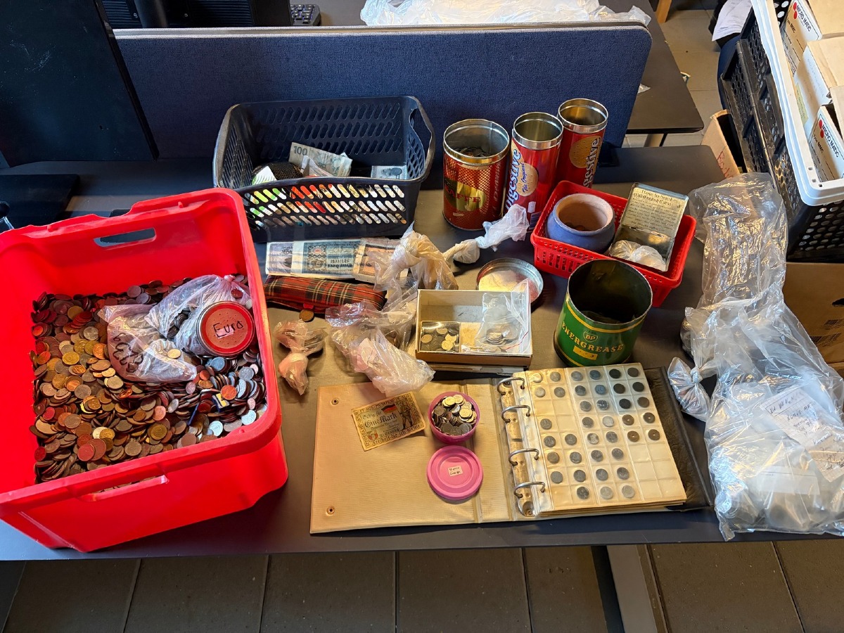 Stor samling mønter, blandet årgange & lande