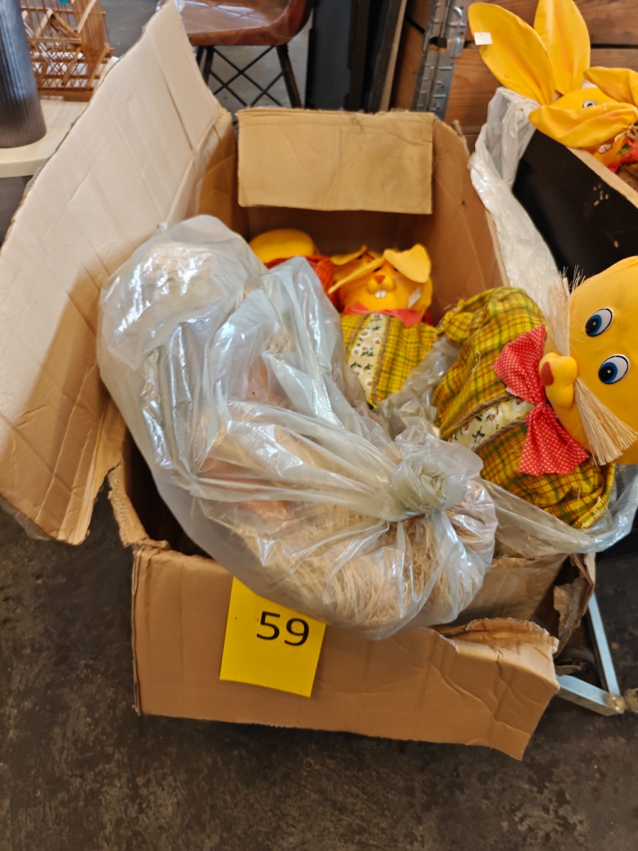 Efterårsdekorations harer på pind 8 stk