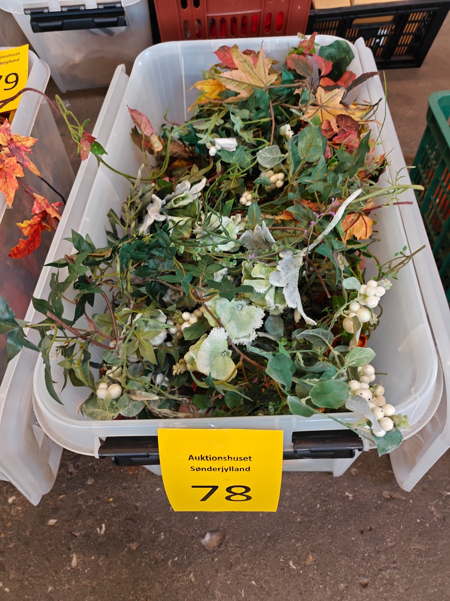 Efterårsdekoration af buketter