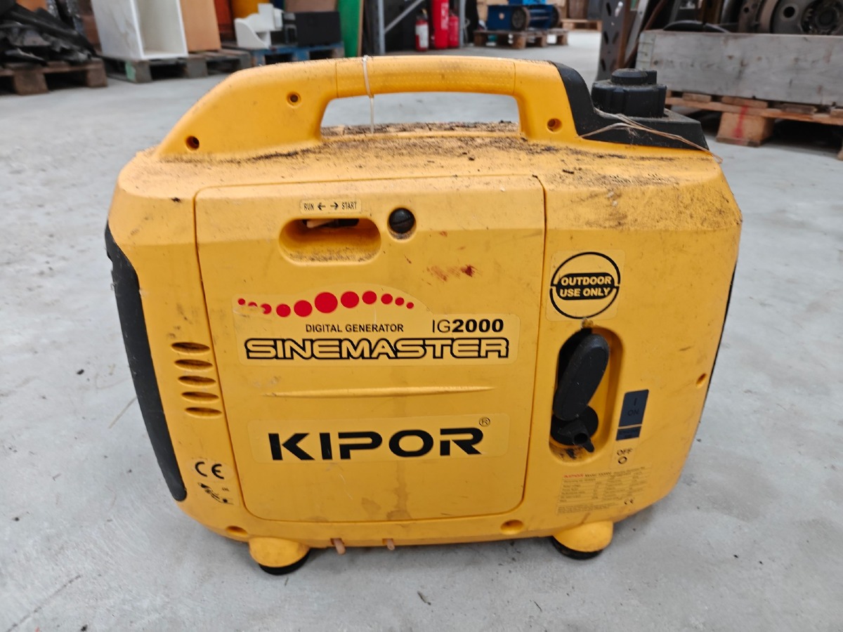 Kipor Sinemaster IG2000 generator