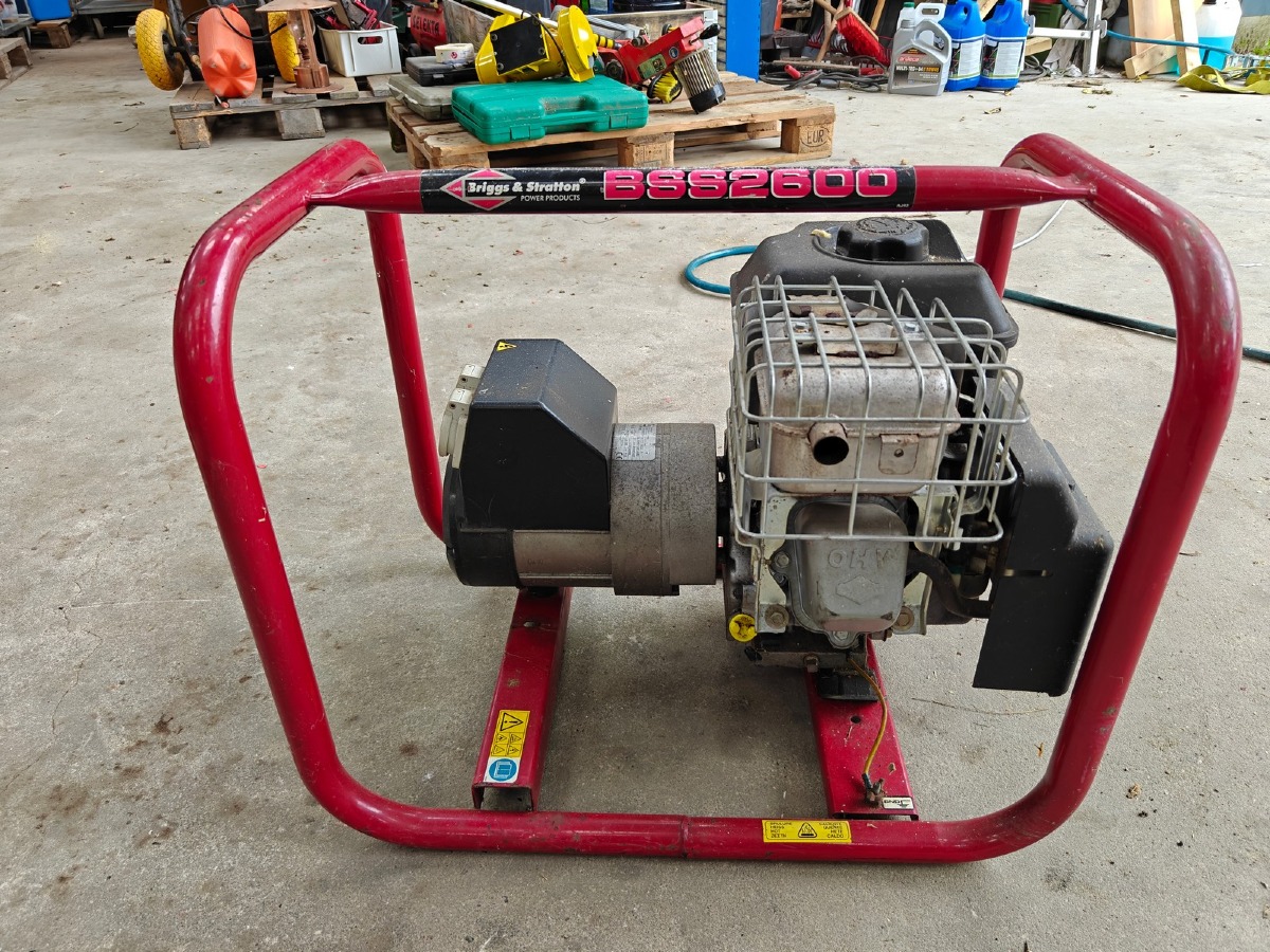 Briggs & stratton BSS2600 generator