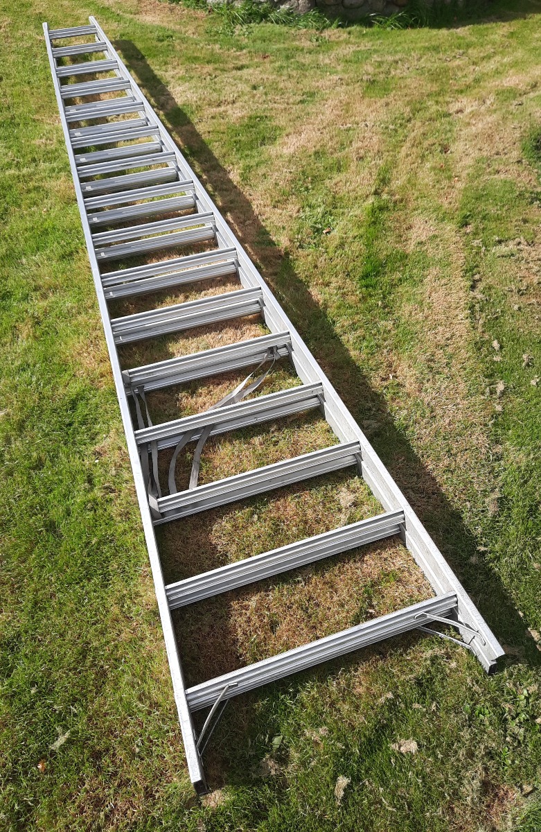 Zarges. 40466 wienerstige. 2x16 trin