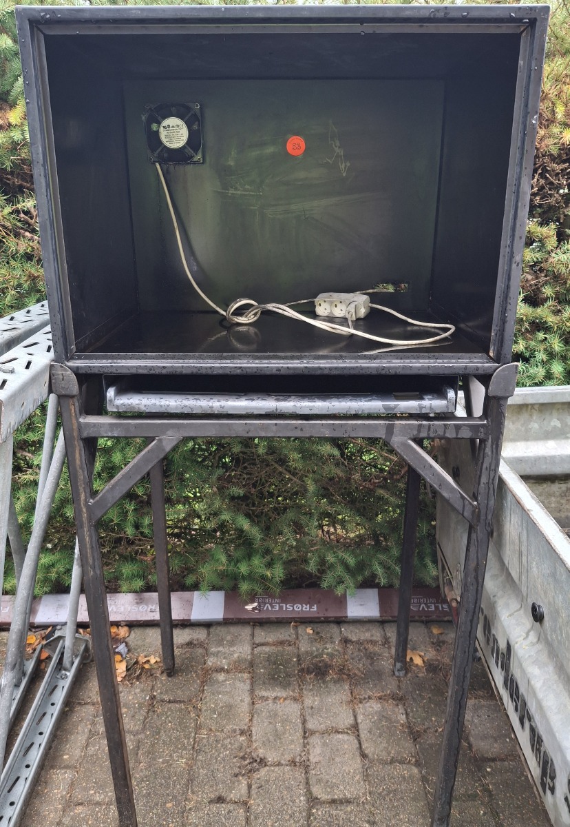 Computer stand m. udtræk