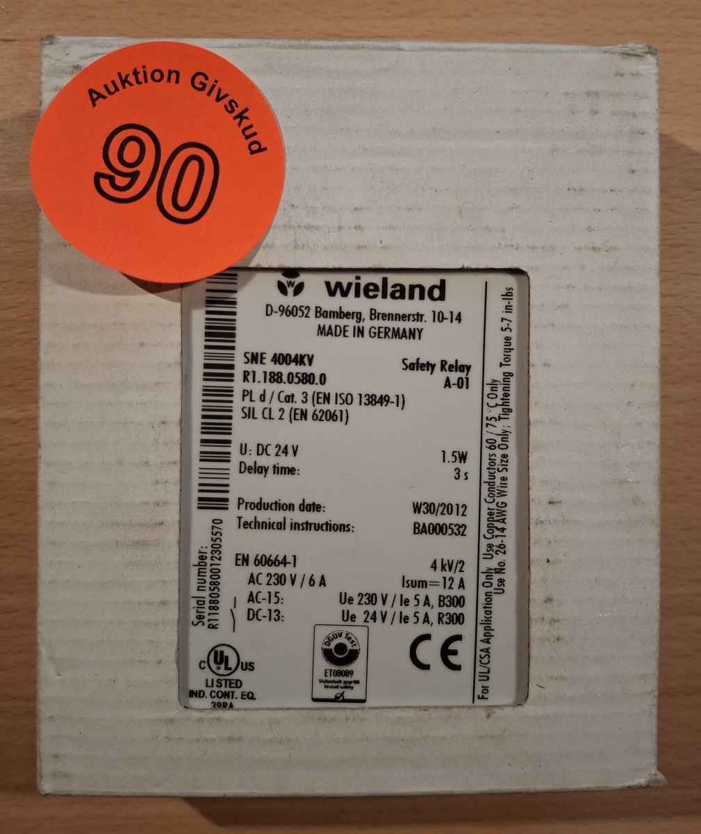 SNE 4004KV sikkerhedsrelæ. Ubrugt i original emballage