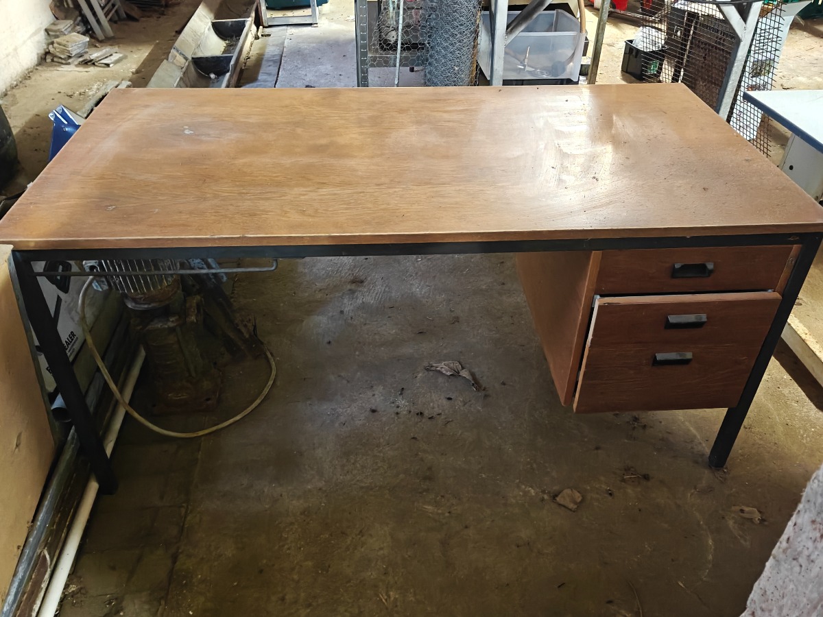 Labofa skrivebord