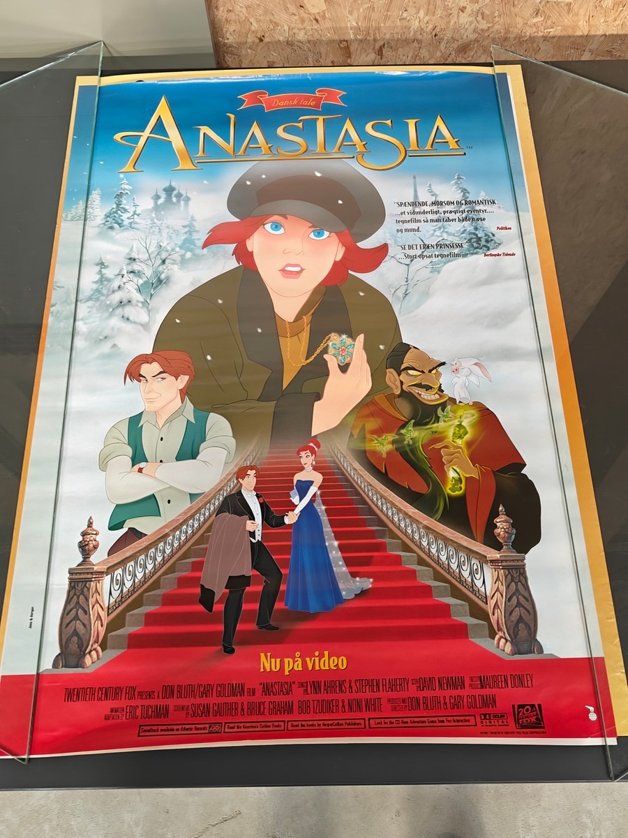 Filmplakater fra tidligere videobutik
