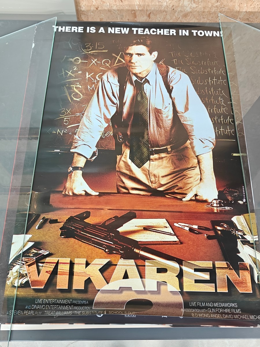 Filmplakater fra tidligere videobutik