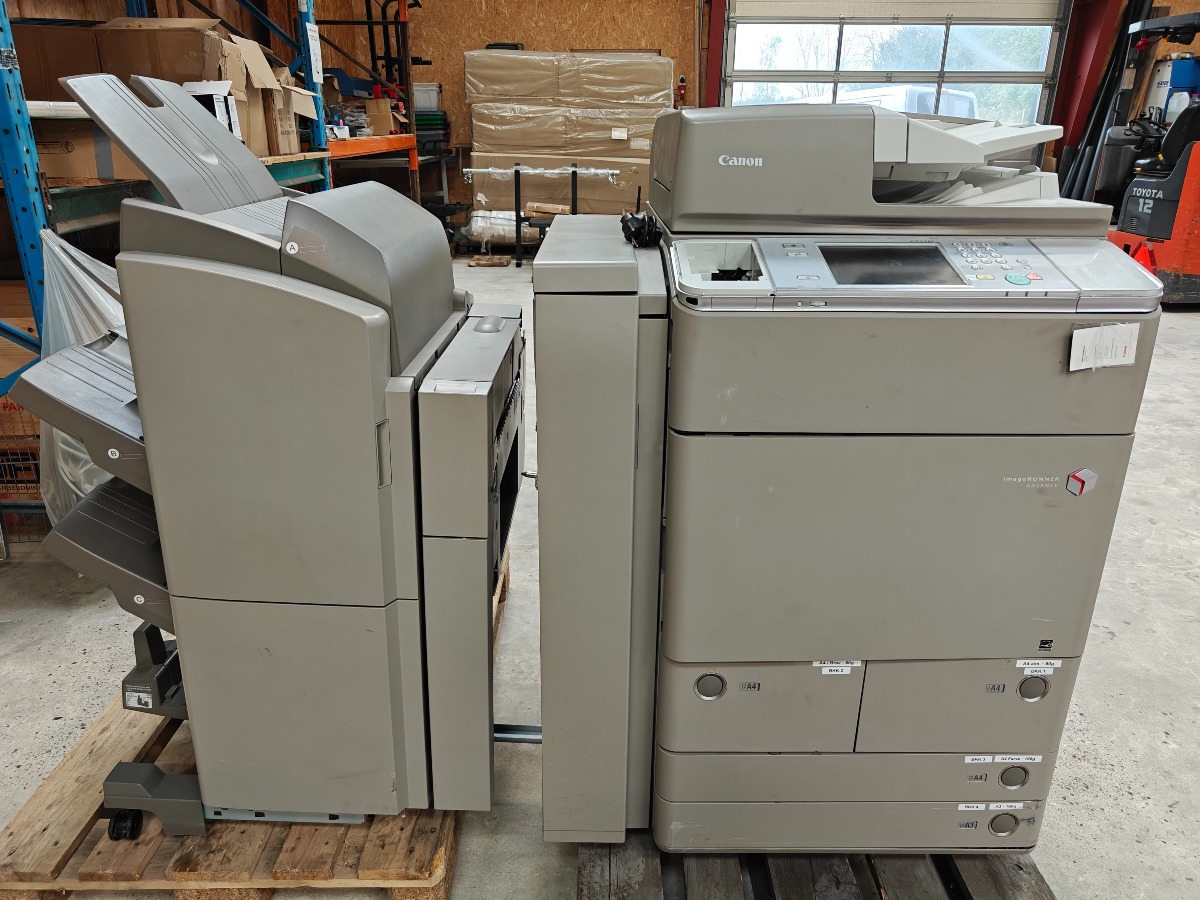 Canon c7270i printer med tilhørende finisher 