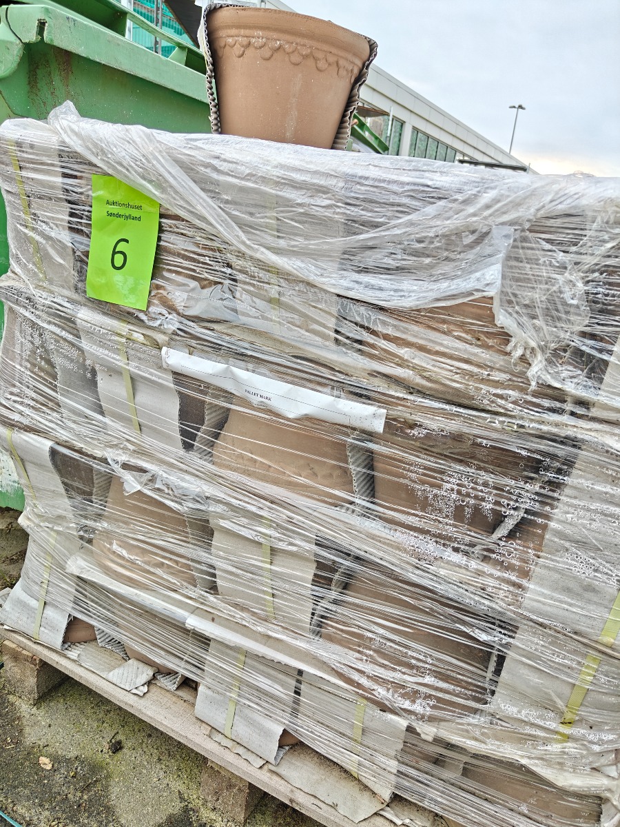 1 palle antik terracotta plantekrukker med underskål (490)