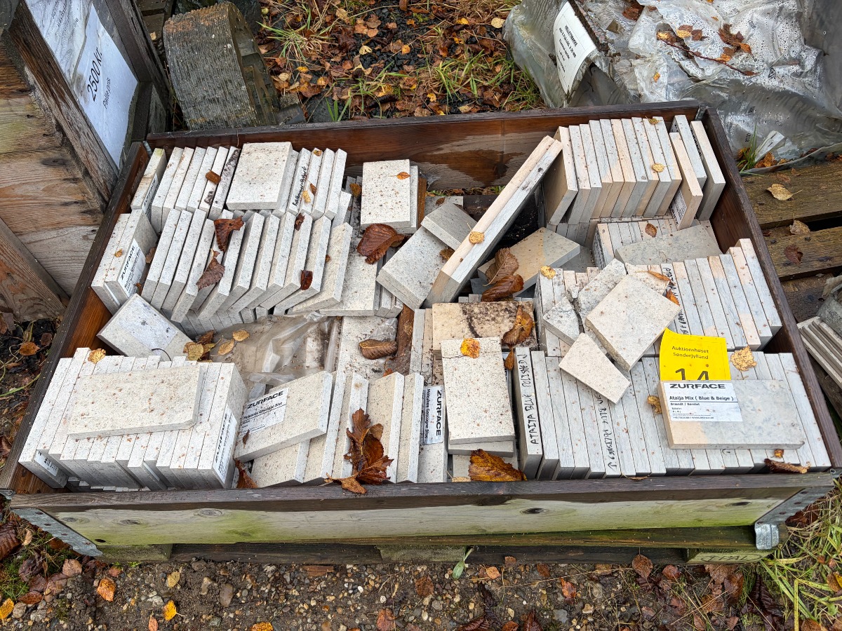 Palle med kalkstensfliser