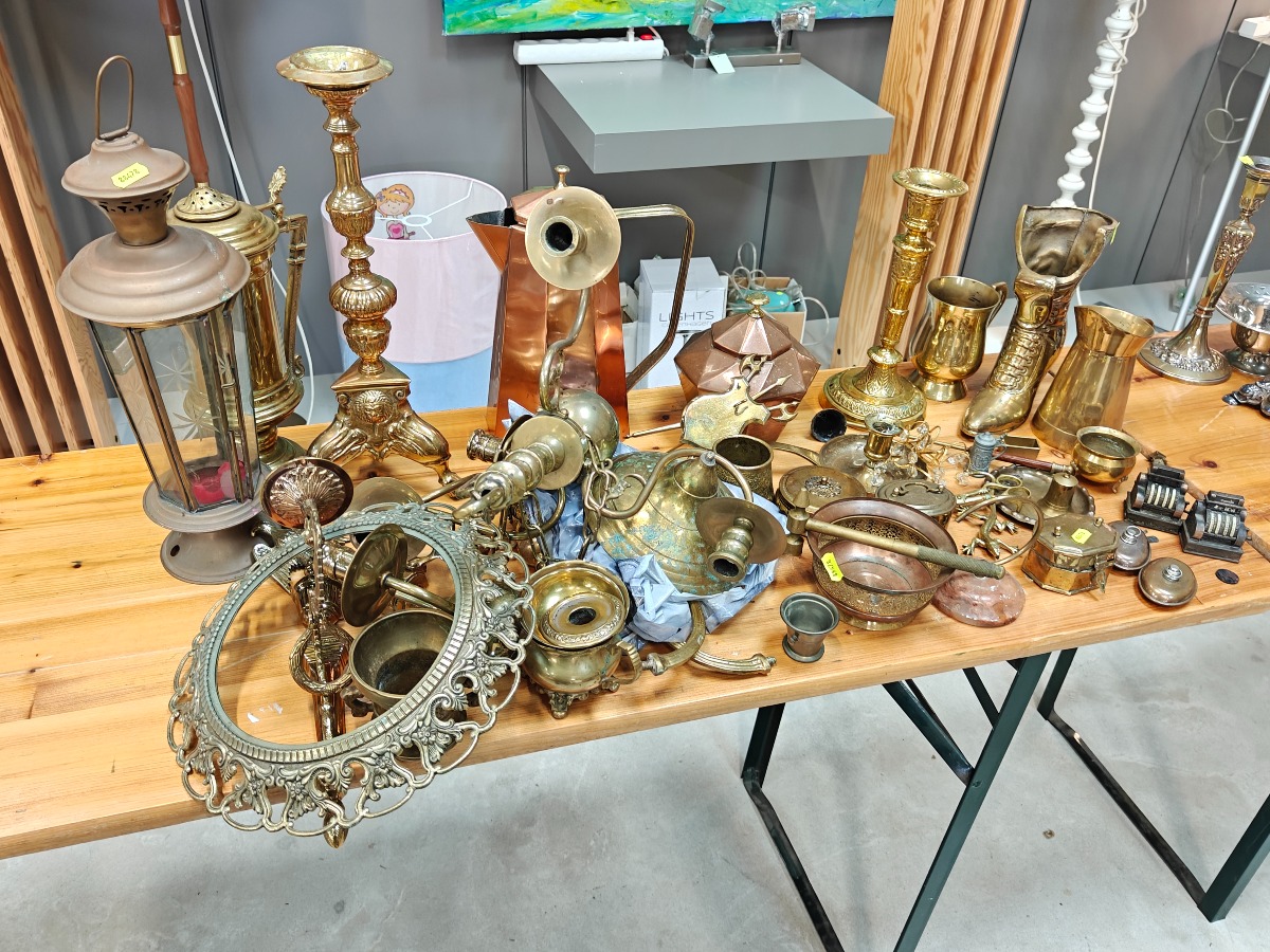 Stor samling messing og kobber
