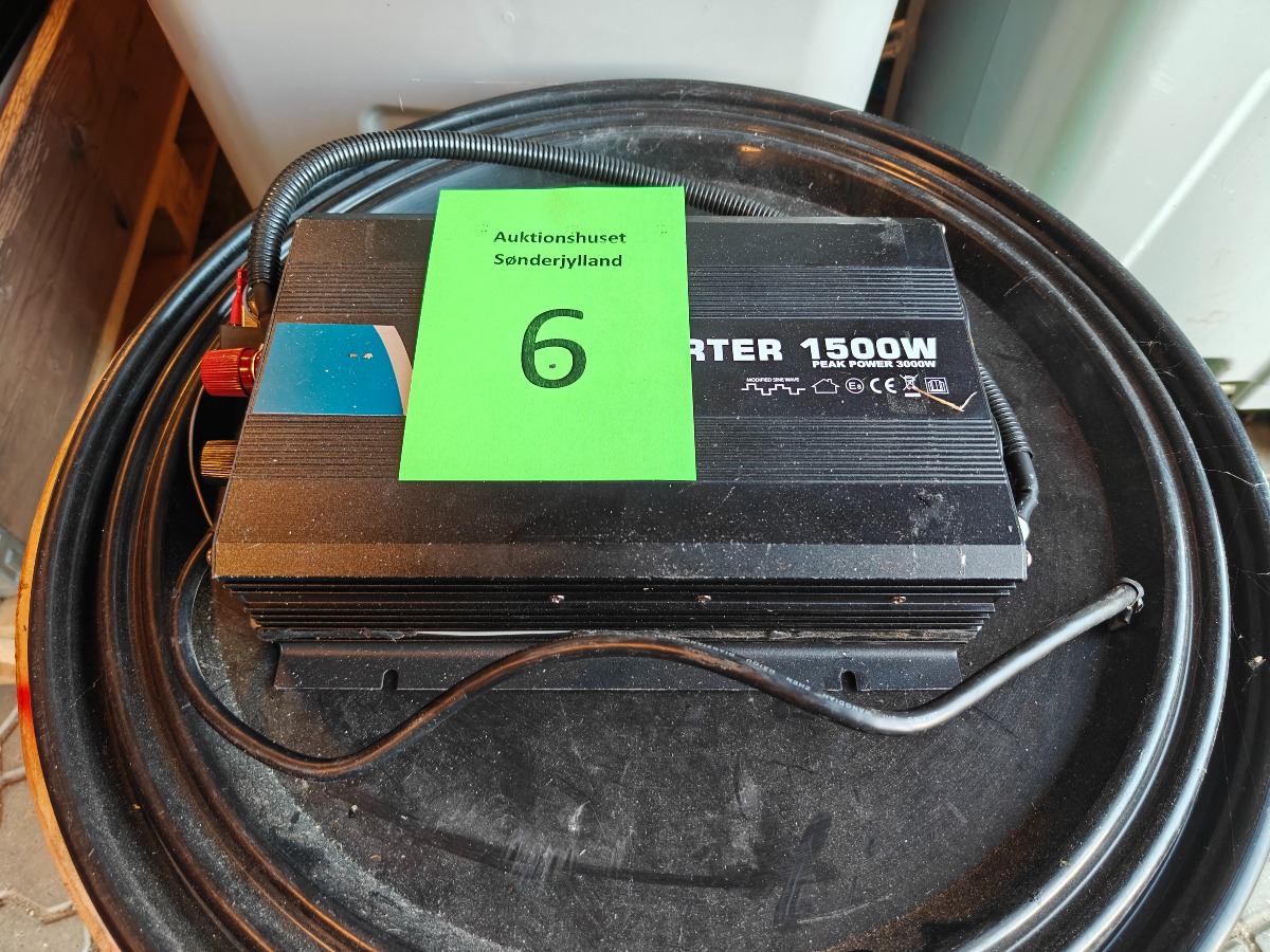Power inverter 1500W