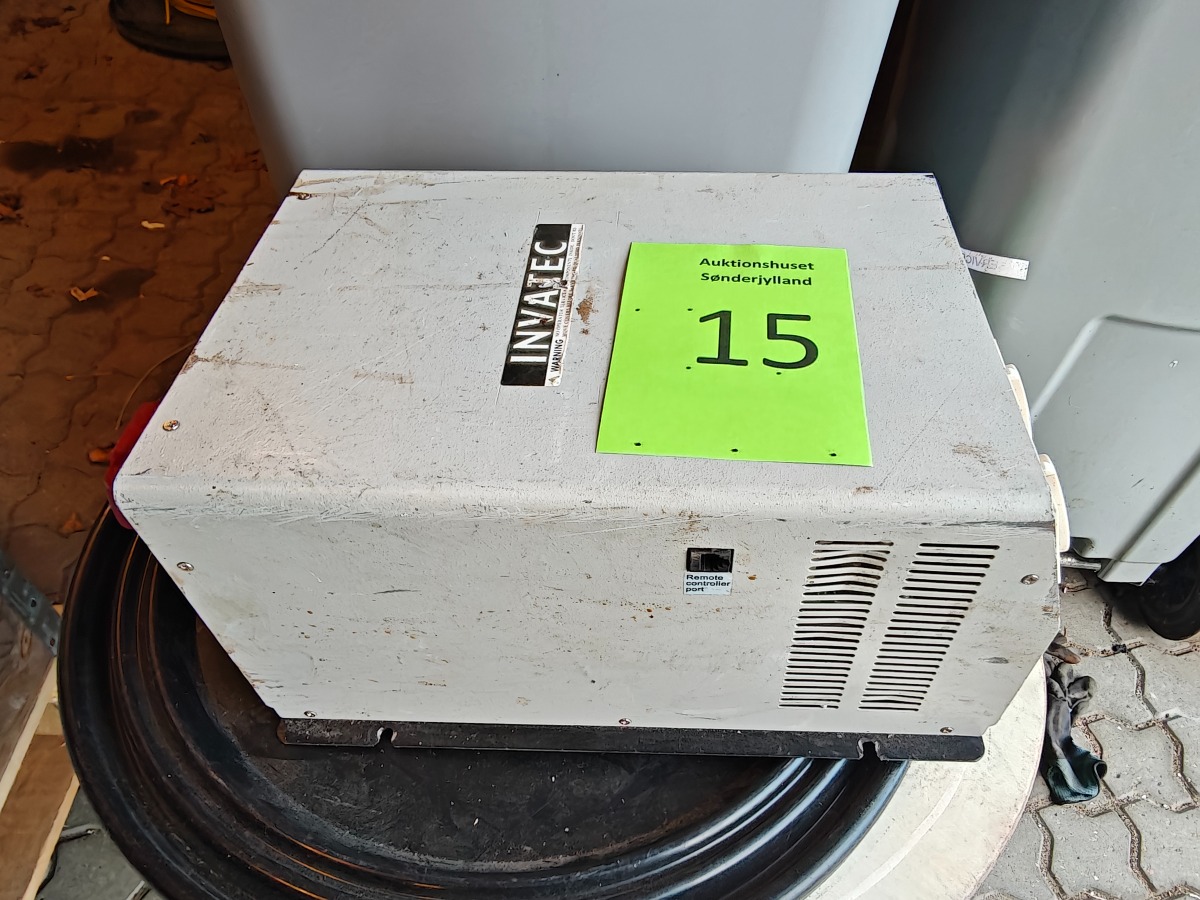 Invatec Pure sine inverter 1800W