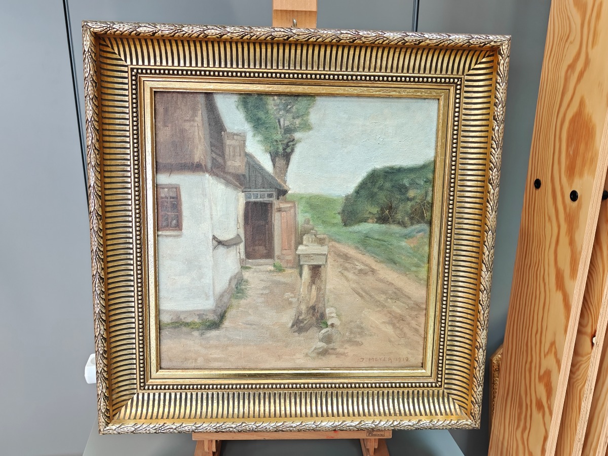 J. Meyer. Eksteriør med hus