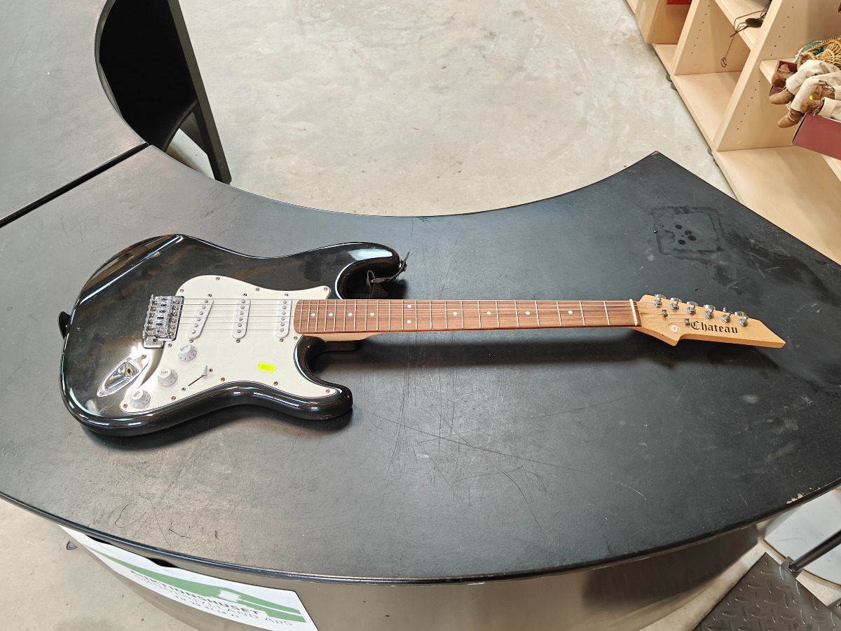 Chateau elektrisk guitar