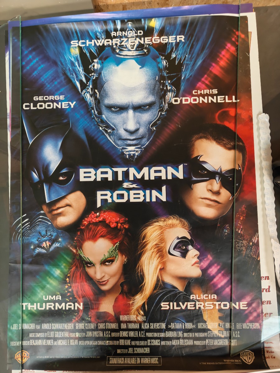 Filmplakater fra tidligere videobutik
