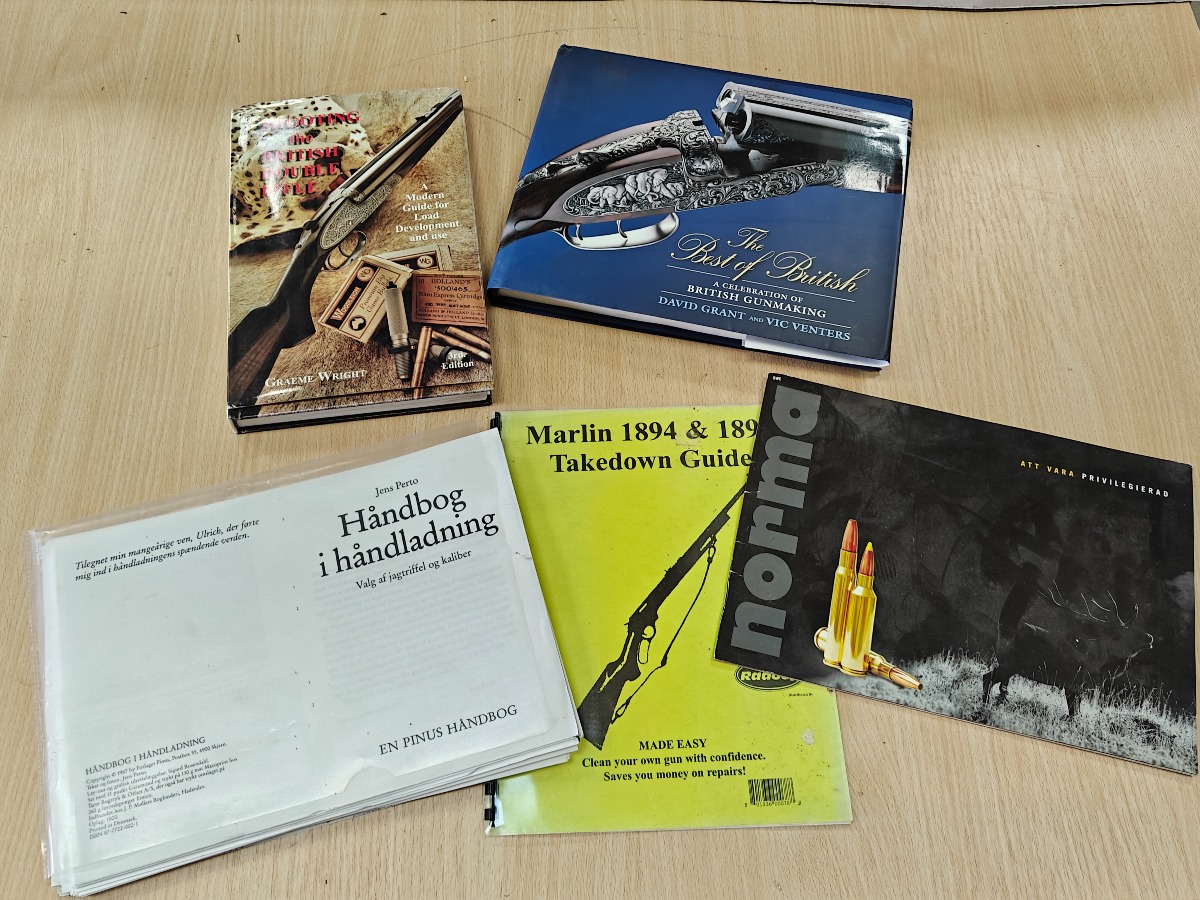 Våbenlitteratur