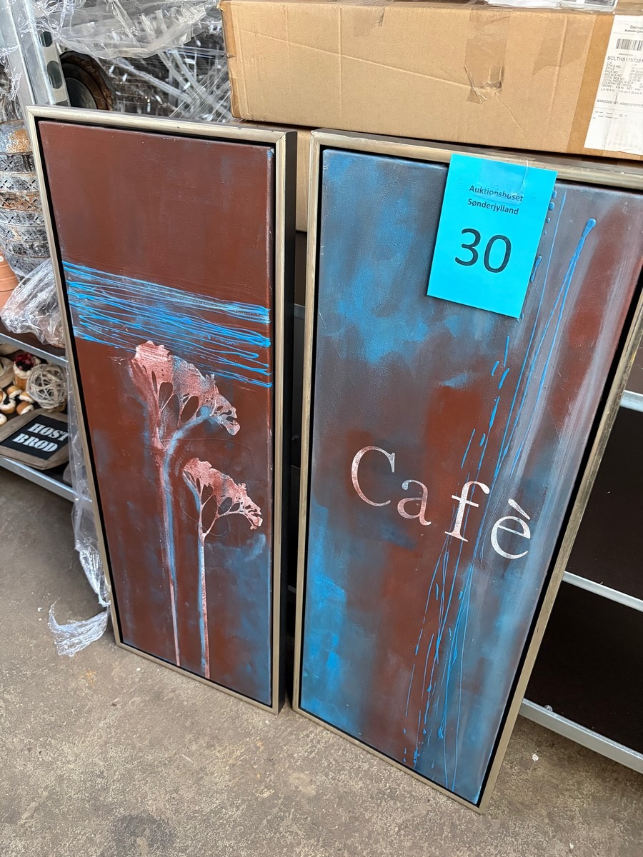 2 indrammede dekorationsmalerier med café- og blomstermotiv – 104 x 39 cm pr. stk.