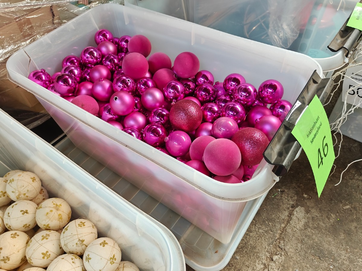 Diverse julekugler shiny pink